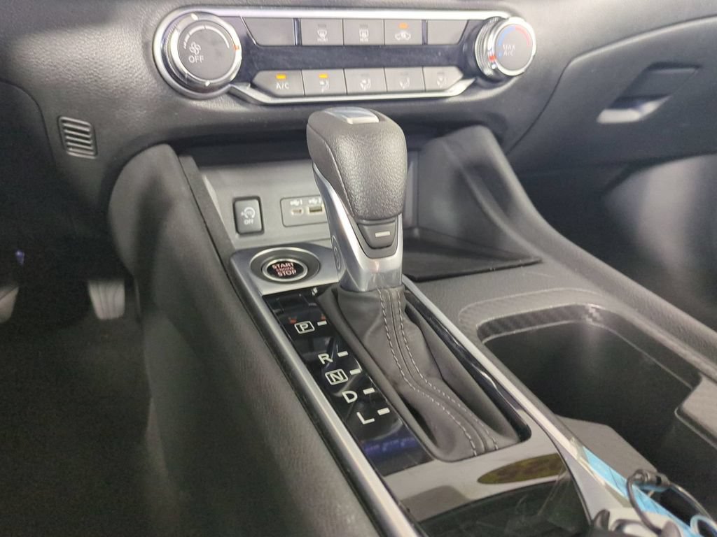 Used 2025 Nissan Sentra SV FWD image 20