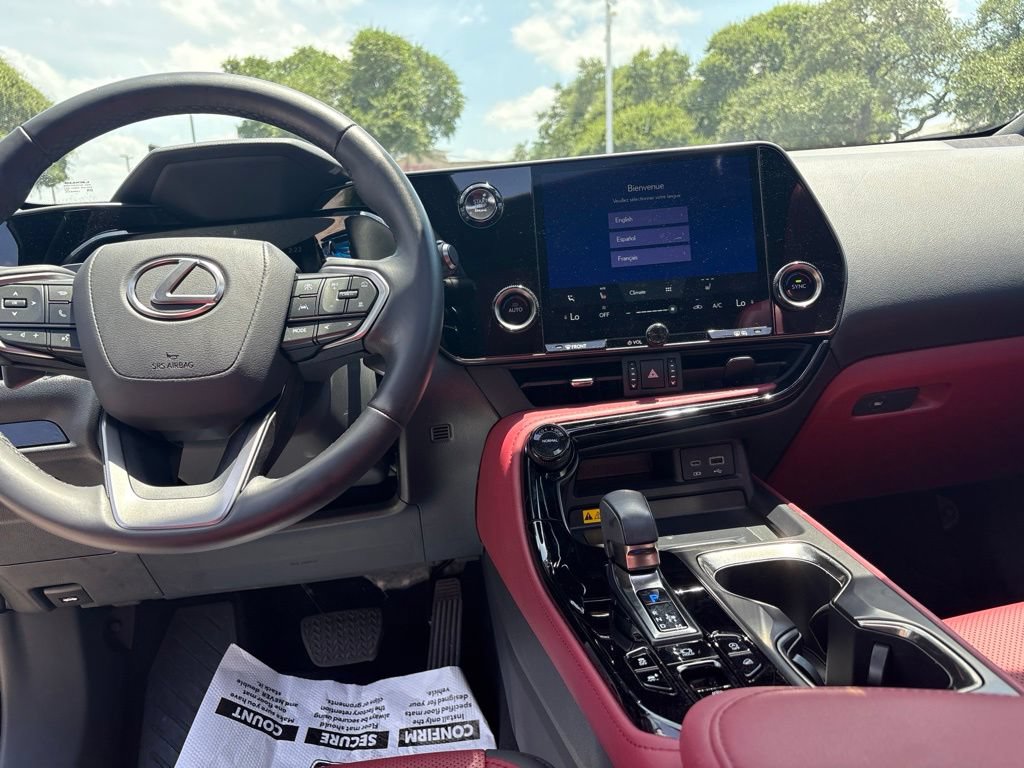 Certified 2026 Lexus NX 350 AWD w/ Accessory Package (Z1) image 19