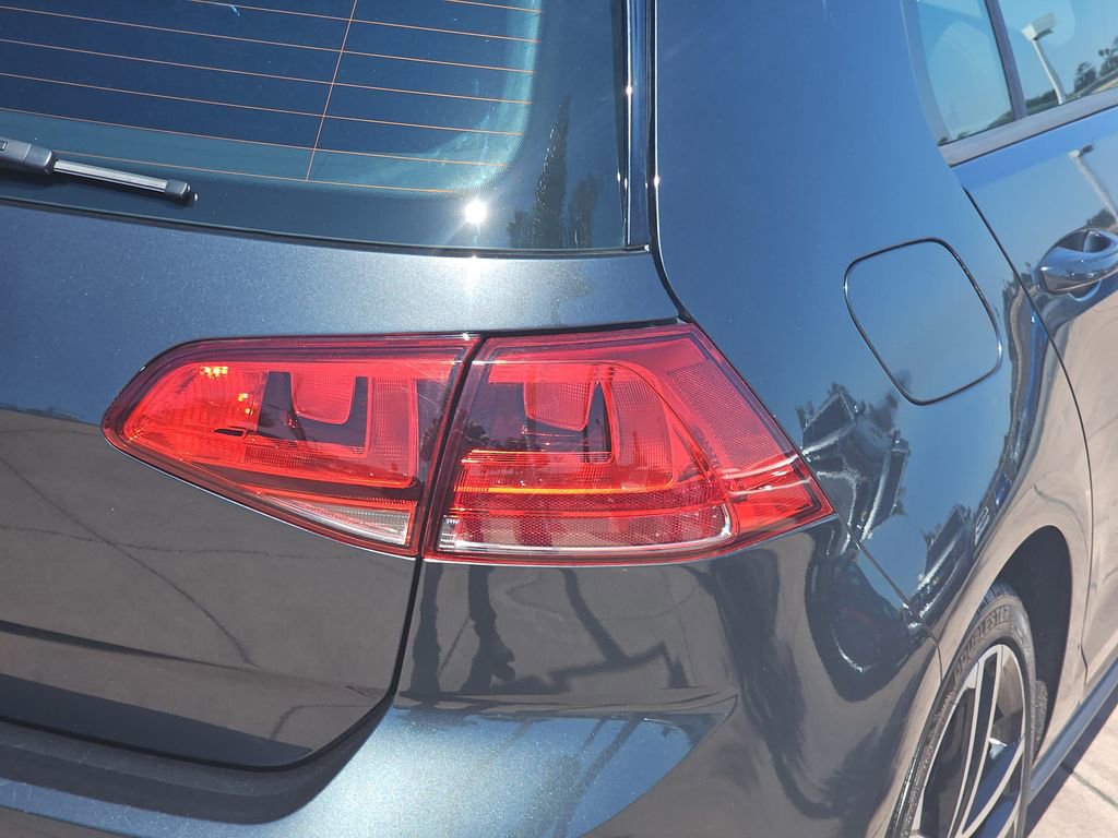 Used 2017 Volkswagen GTI Sport FWD image 41