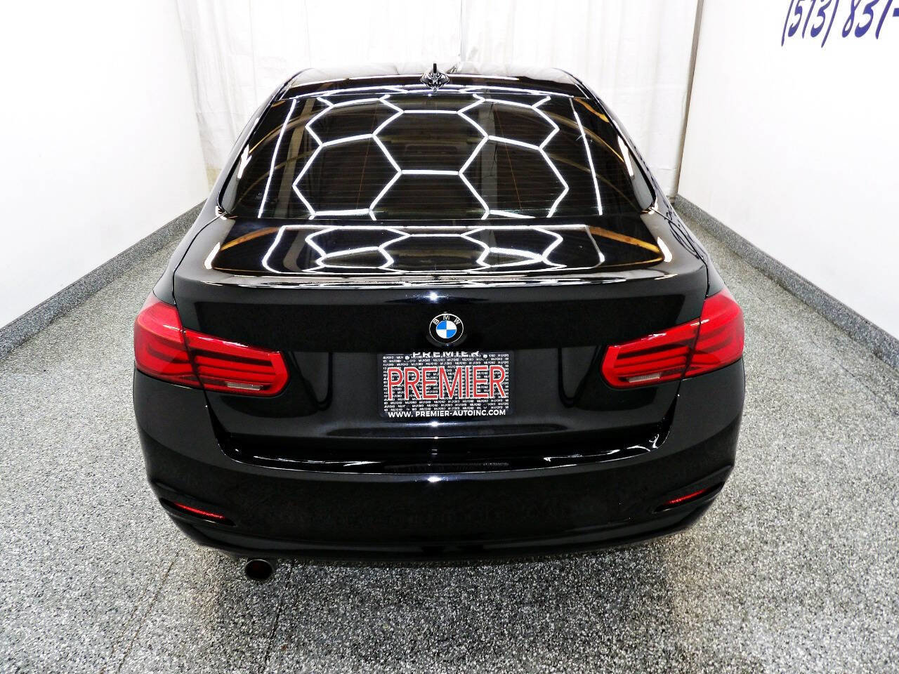 Used 2018 BMW 320i Sedan image 5