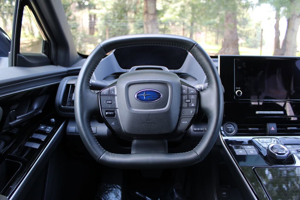 Used 2024 Subaru Solterra Premium image 17