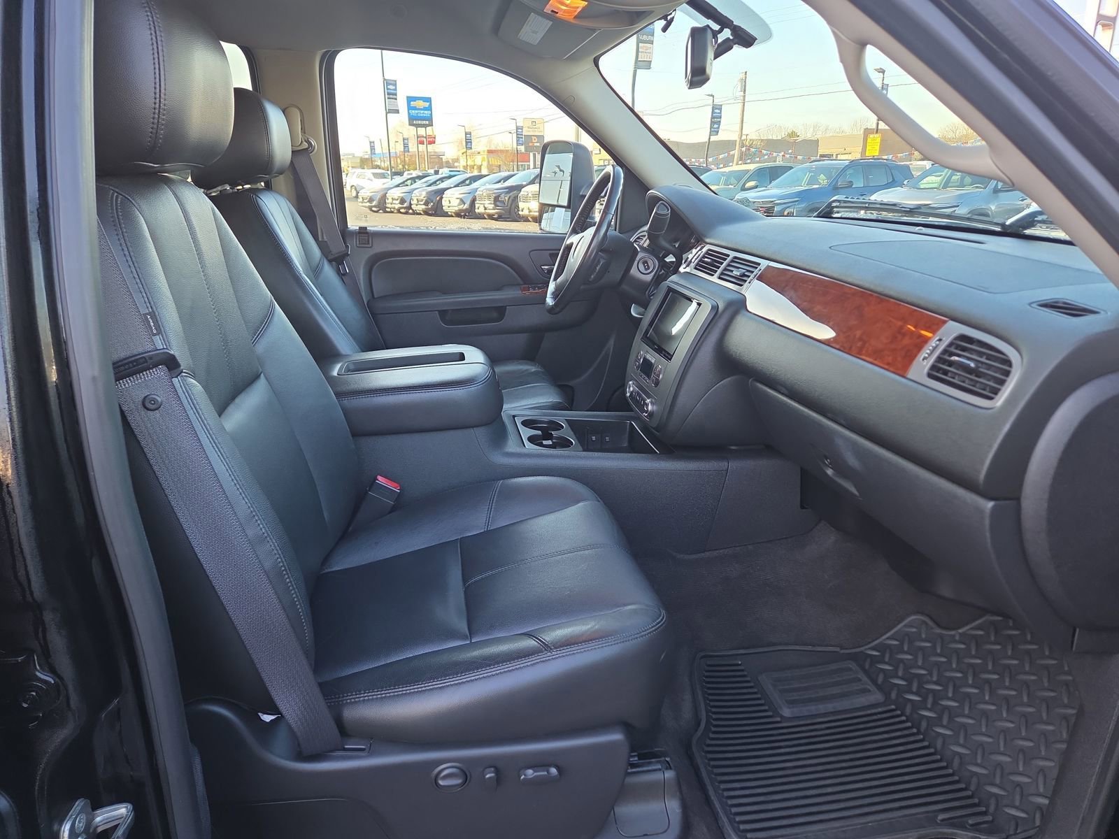 Used 2011 Chevrolet Silverado 1500 LTZ w/ Max Trailering Pack image 16