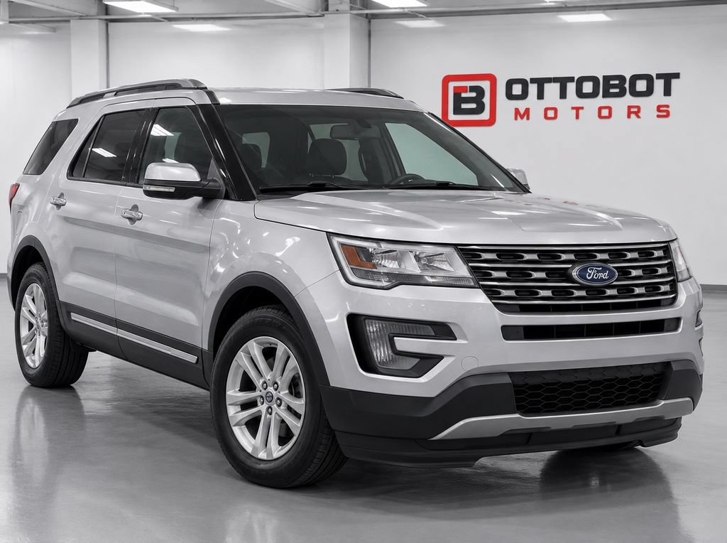 Used 2017 Ford Explorer XLT