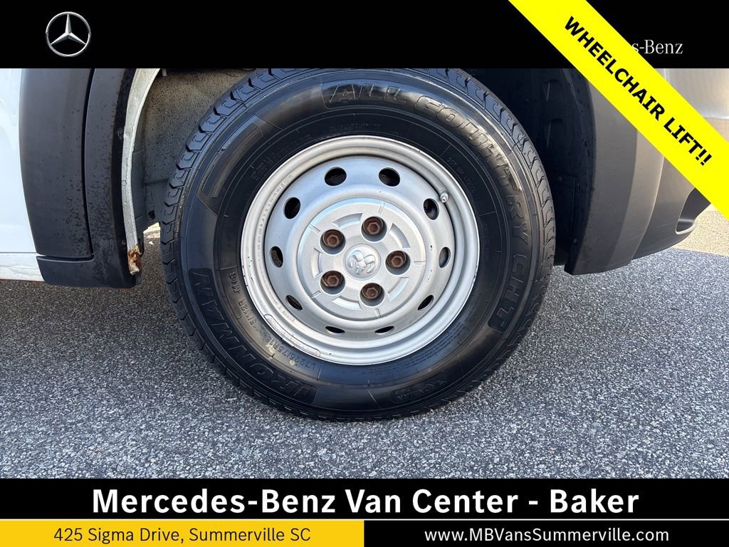 Used 2019 RAM ProMaster 3500 w/ Premium Appearance Group FWD image 14