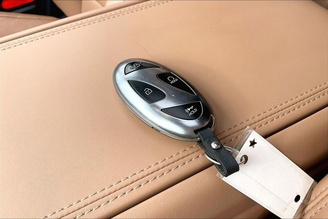 Used 2025 Hyundai Santa Fe Limited image 11