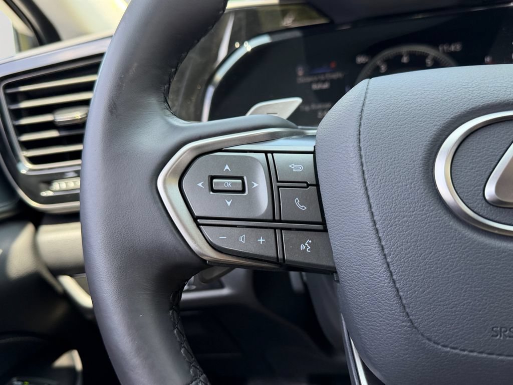 Certified 2025 Lexus NX 250 FWD w/ Accessory Package (Z2) image 19