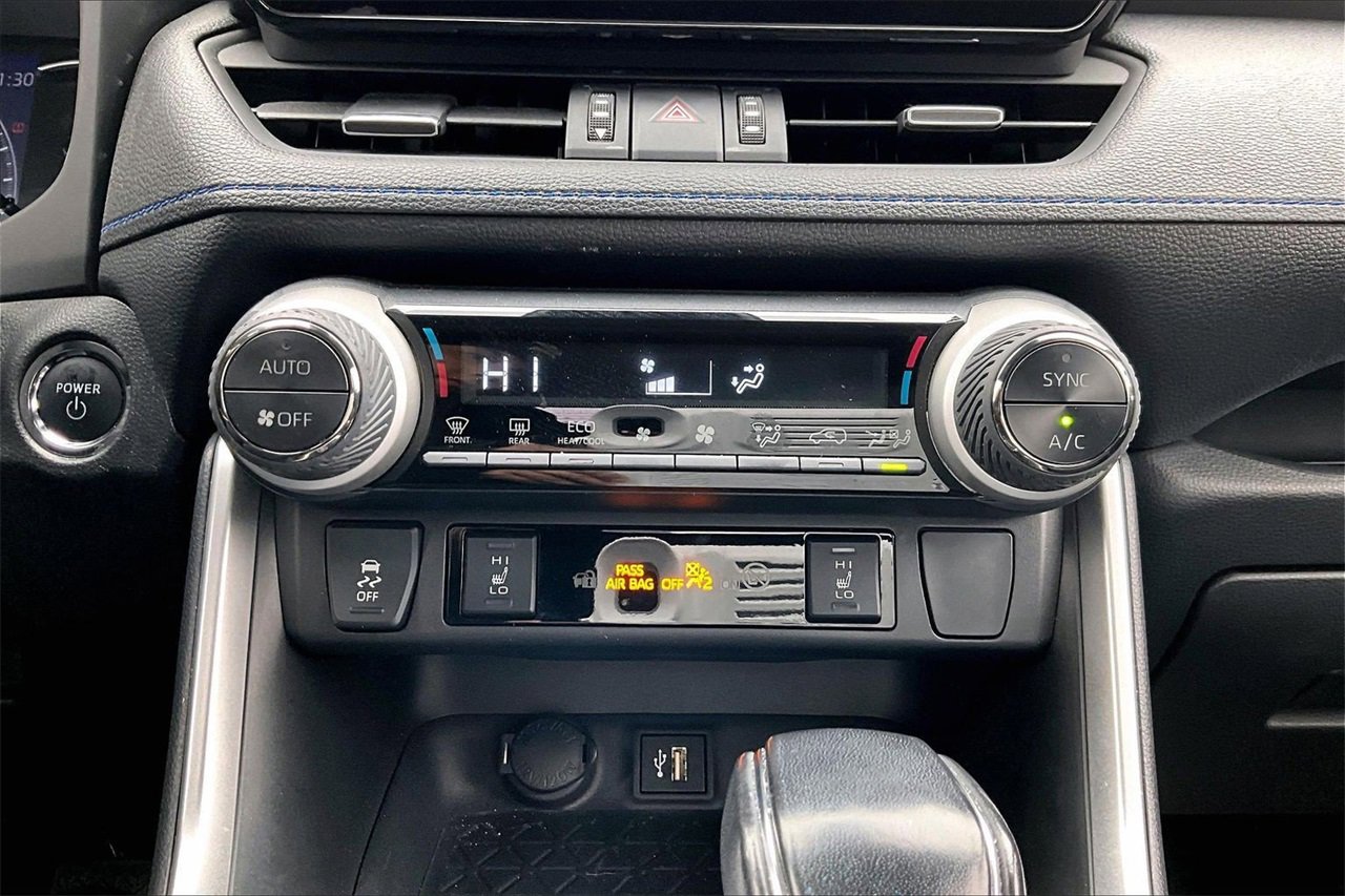 Used 2023 Toyota RAV4 XSE image 17