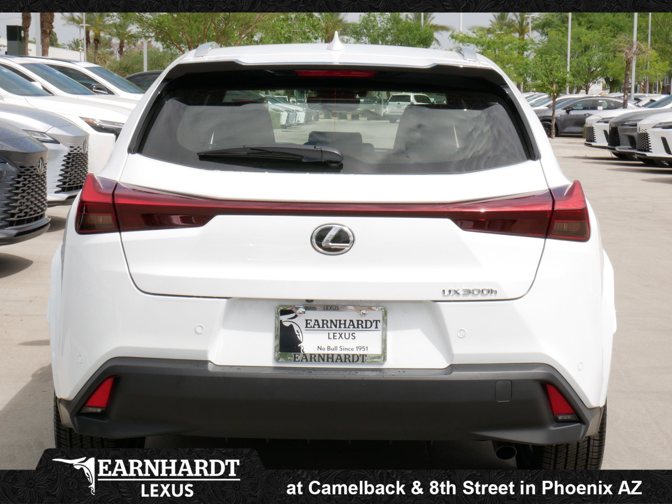 New 2026 Lexus UX 300h FWD image 5