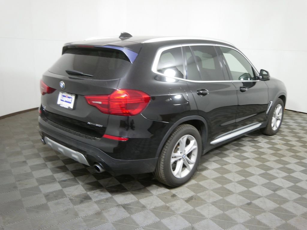 Used 2019 BMW X3 xDrive30i image 3