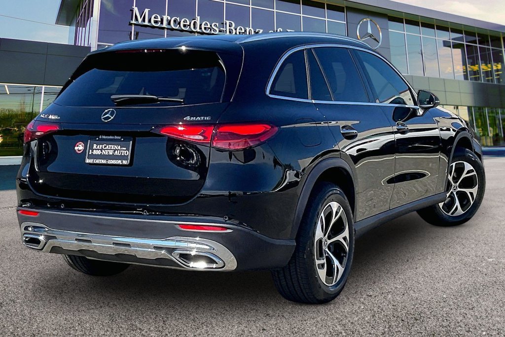 Certified 2025 Mercedes-Benz GLC 350e 4MATIC image 10