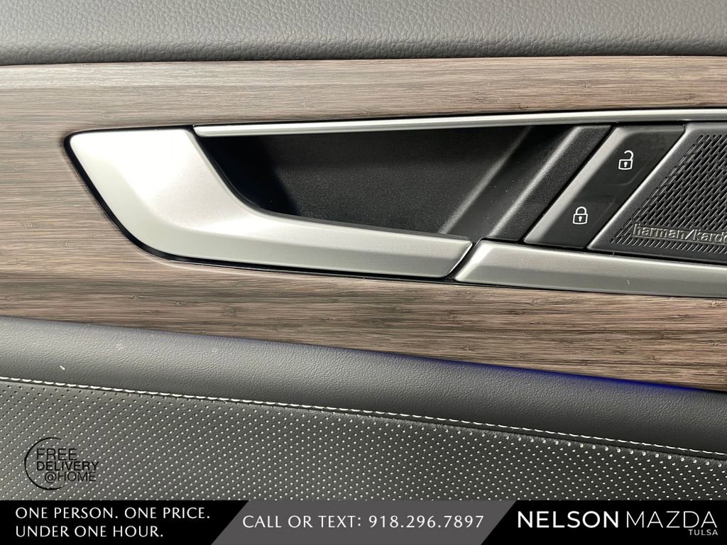 Used 2024 Volkswagen Atlas SEL Premium R-Line image 20