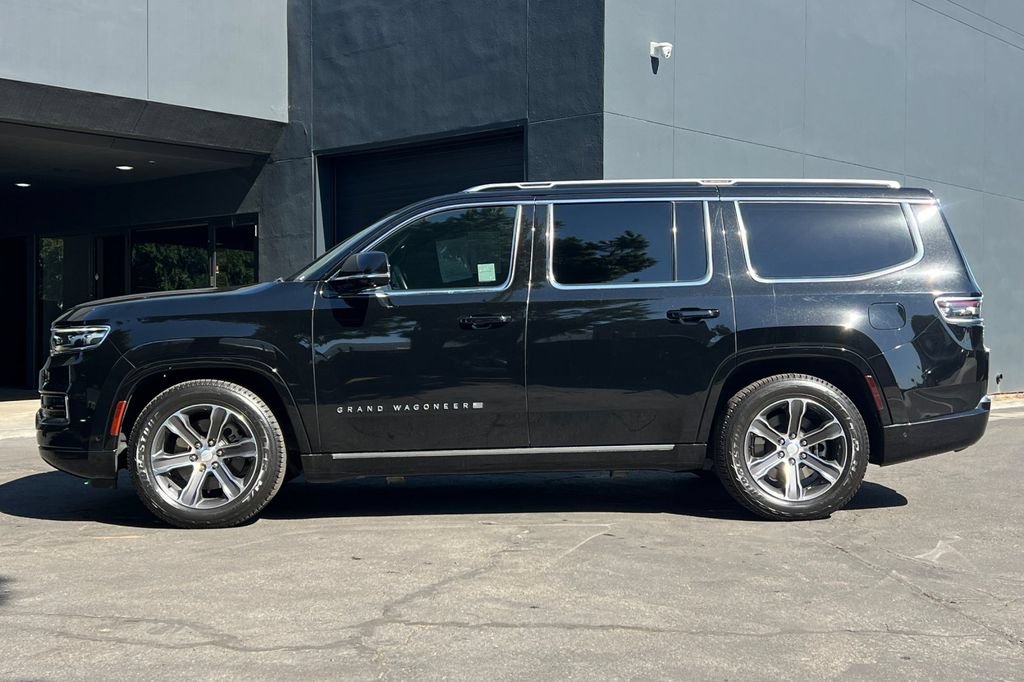 Used 2022 Jeep Grand Wagoneer Series I w/ Flexible Seating Group AWD/4WD image 7