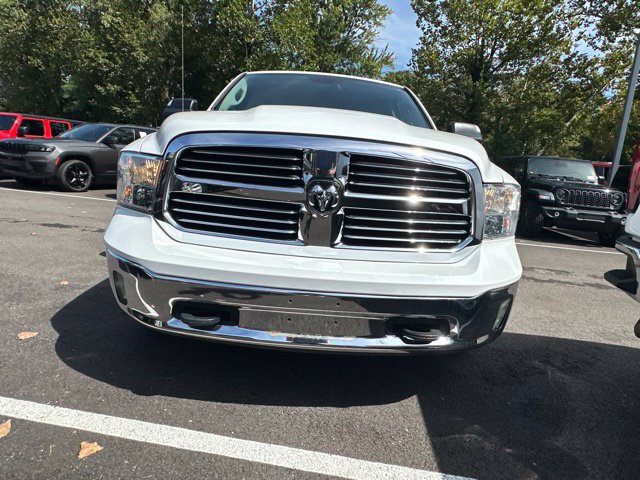 Used 2017 RAM 1500 Classic SLT w/ SLT Plus D←cor Group AWD/4WD image 21