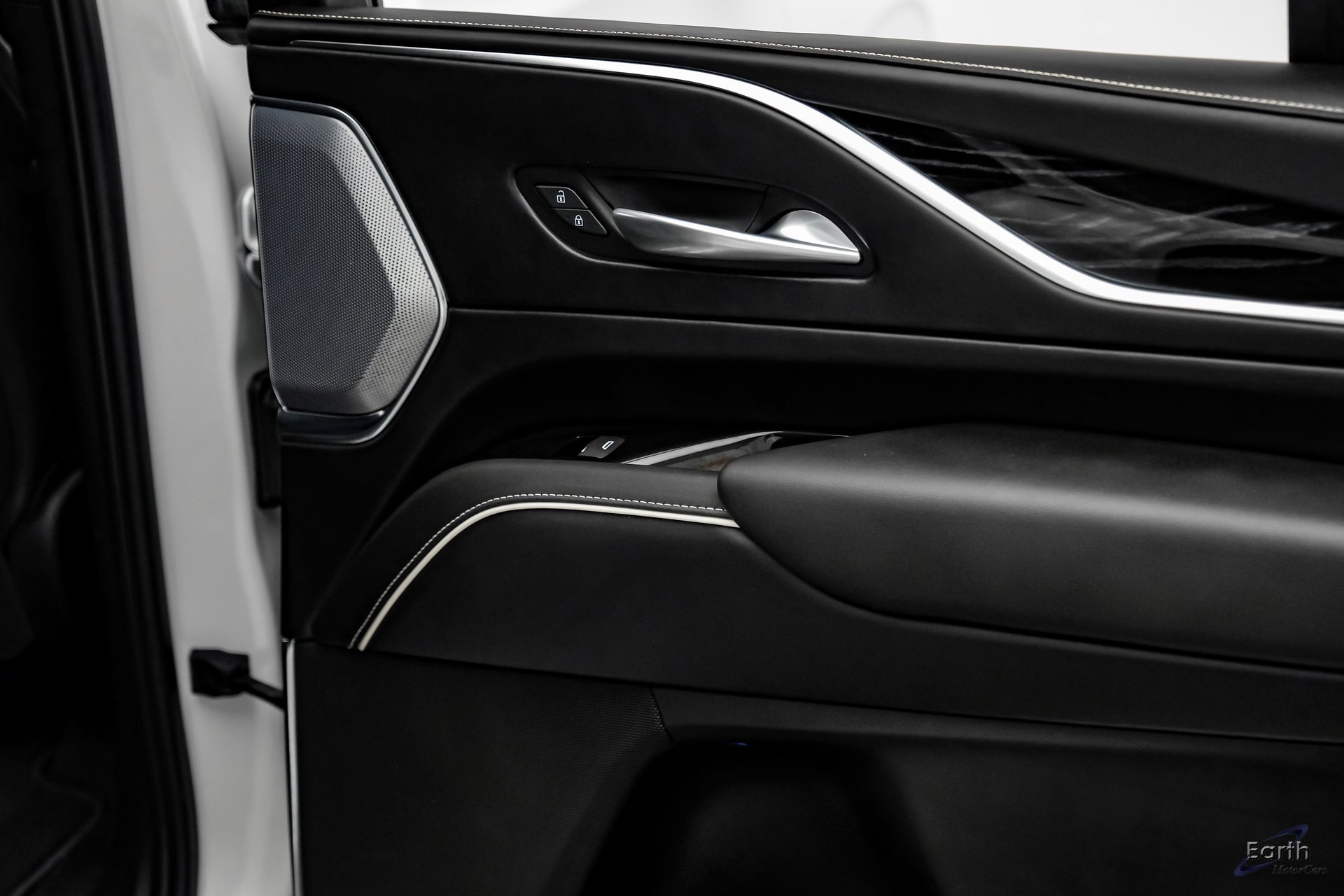 Used 2023 Cadillac Escalade V image 92