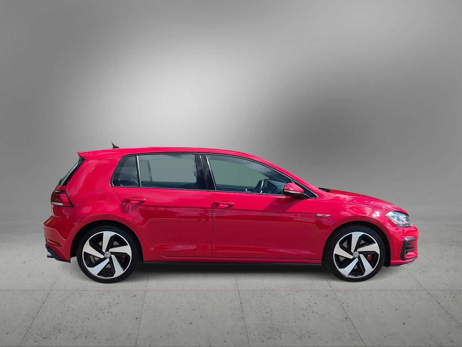 Used 2019 Volkswagen GTI SE FWD image 9