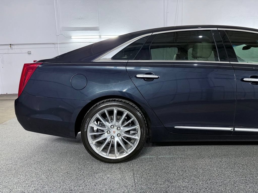 Used 2014 Cadillac XTS Platinum AWD/4WD image 6