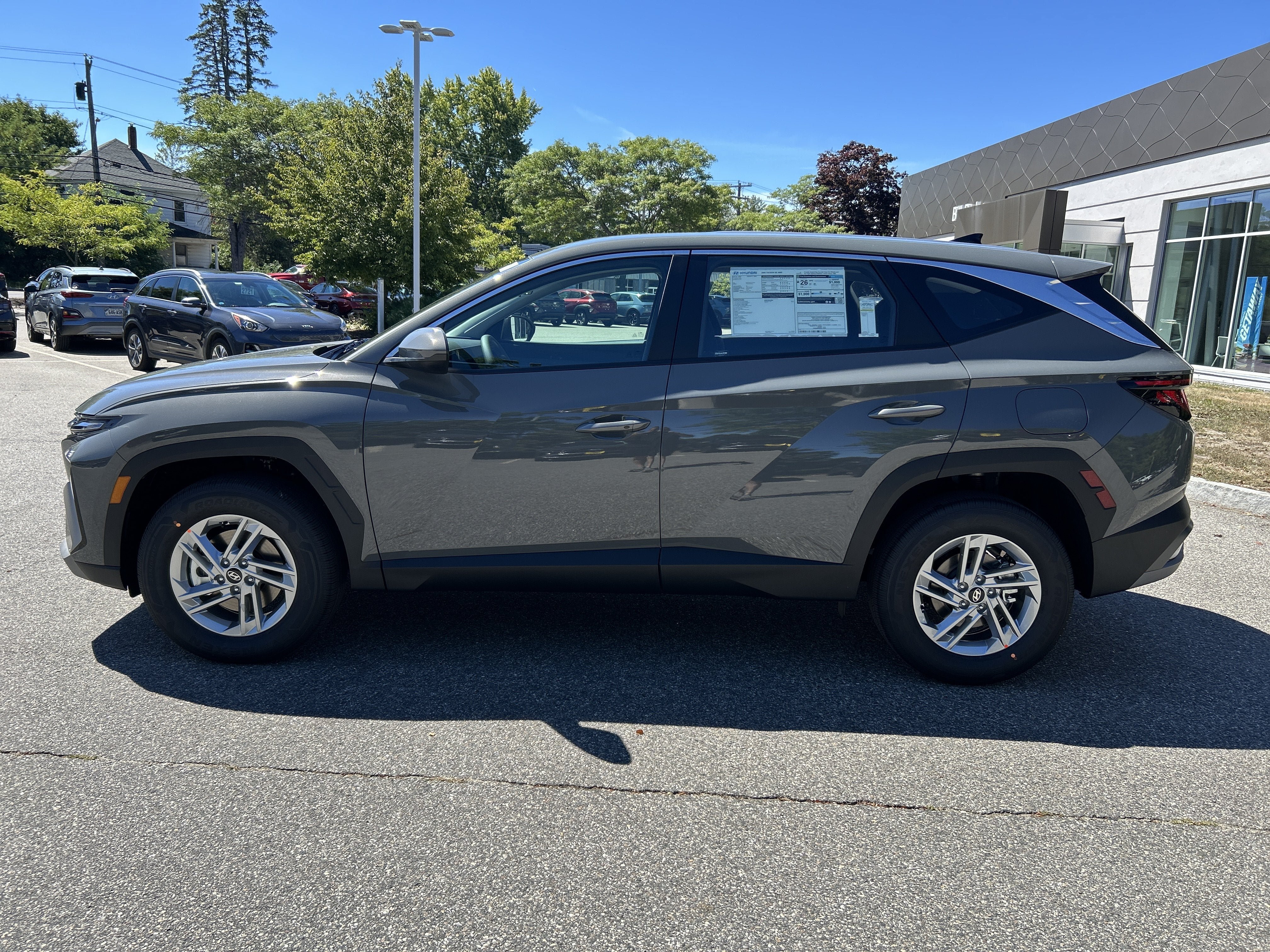New 2026 Hyundai Tucson SE AWD/4WD image 2