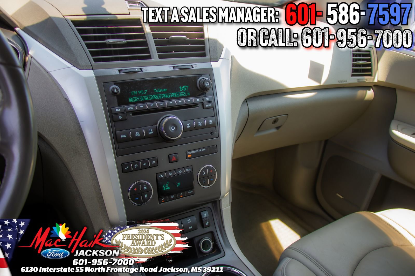 Used 2011 Chevrolet Traverse LT w/ Personal Connectivity Package FWD image 16