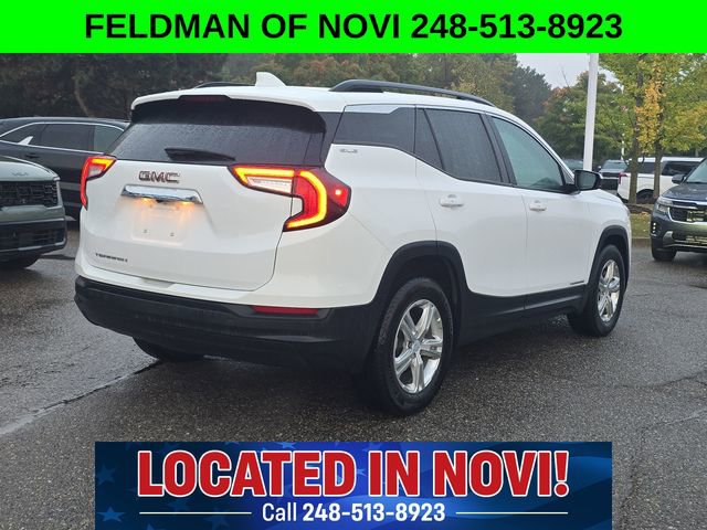 Used 2022 GMC Terrain SLE w/ Driver Convenience Package image 5