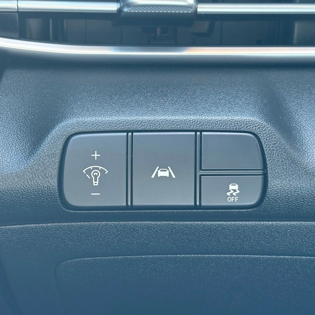 Used 2022 Hyundai Elantra SEL w/ Convenience Package image 26