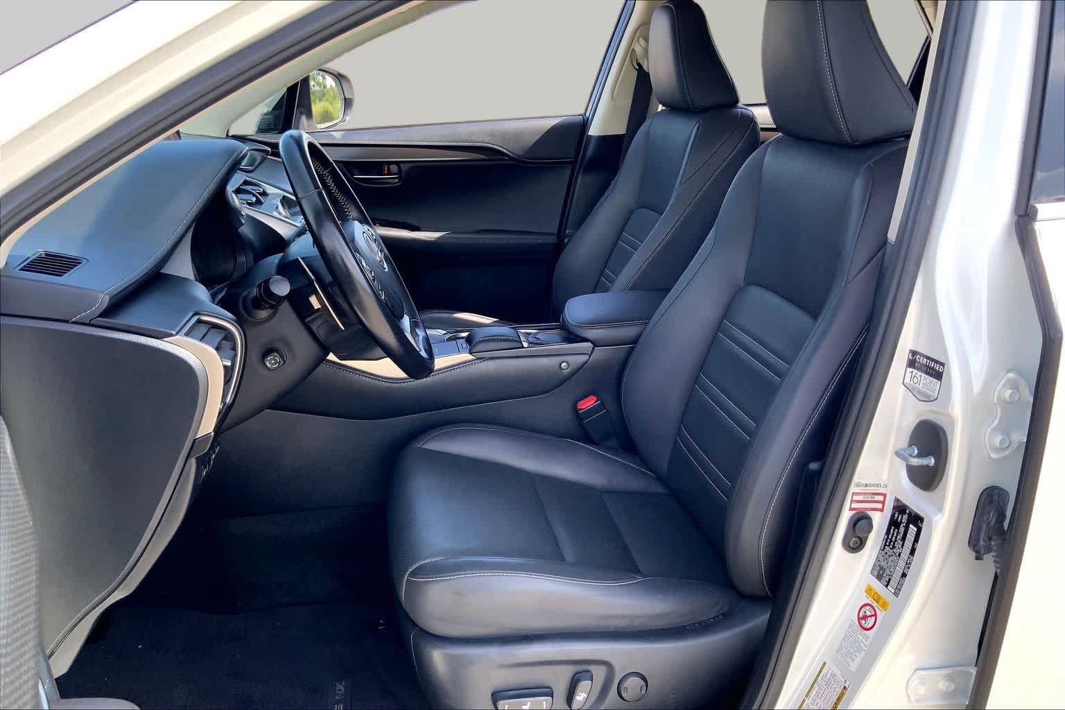 Used 2018 Lexus NX 300 FWD w/ Premium Package image 8