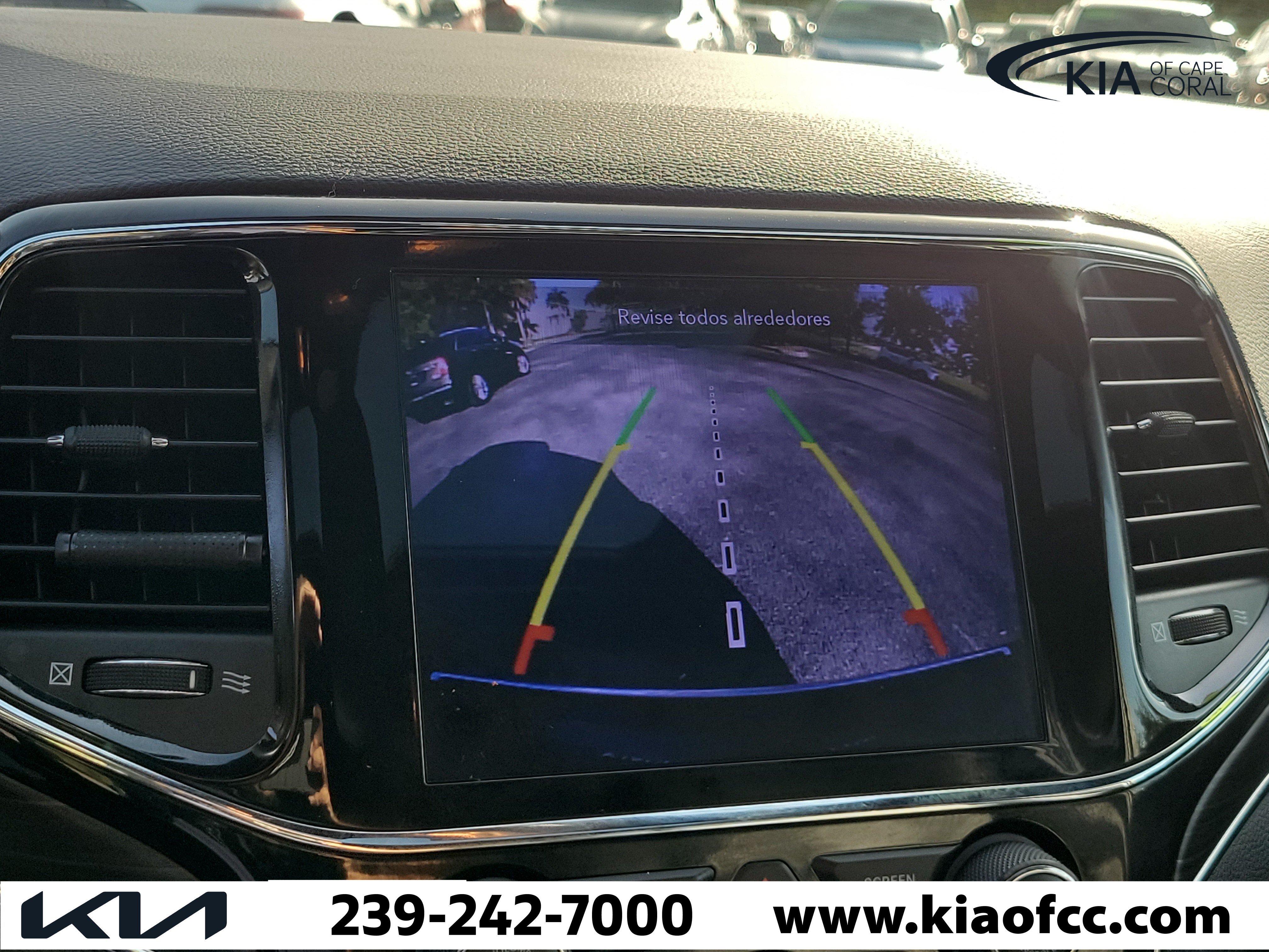 Used 2021 Jeep Grand Cherokee Limited AWD/4WD image 29