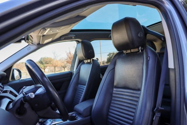 Used 2020 Land Rover Discovery Sport S image 15