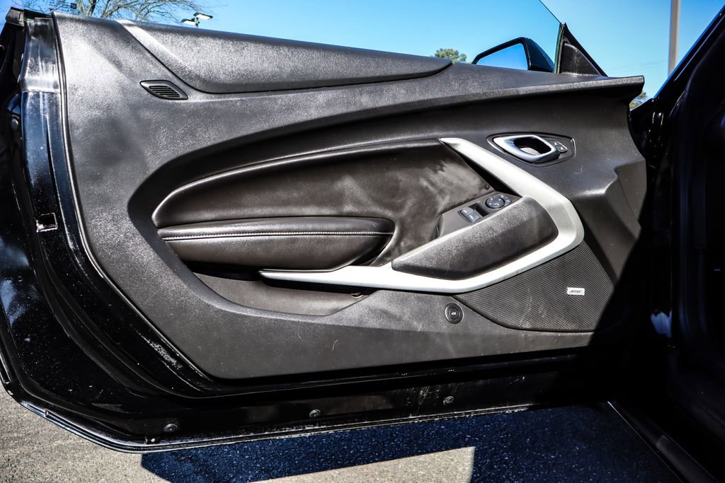 Used 2017 Chevrolet Camaro LT w/ RS Package image 33