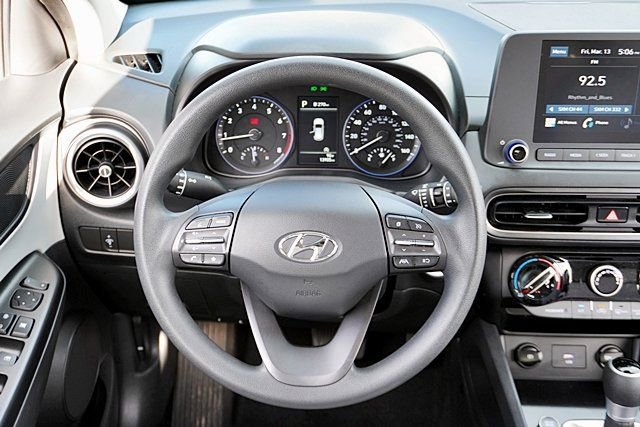 Certified 2023 Hyundai Kona SEL image 19