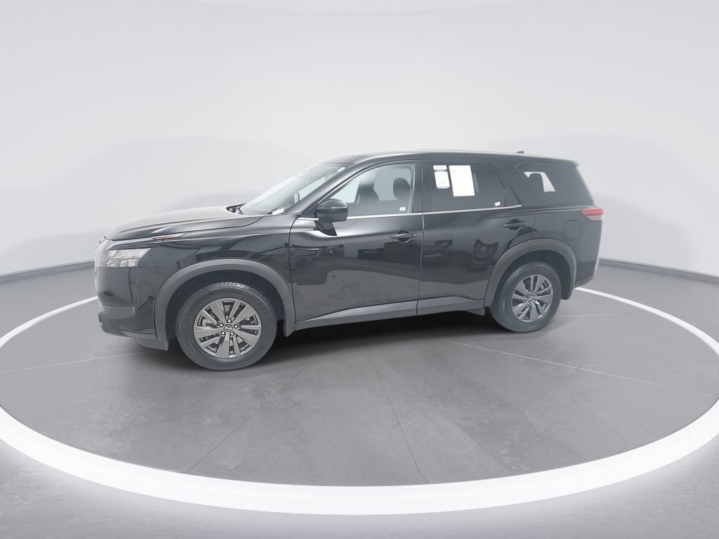 Used 2023 Nissan Pathfinder S AWD/4WD image 4