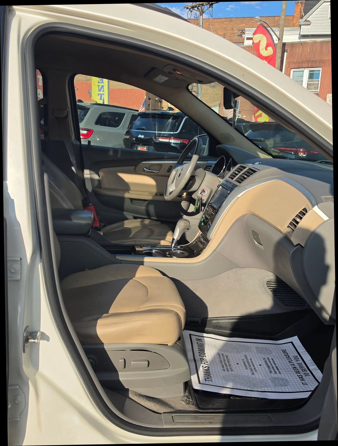 Used 2011 Chevrolet Traverse LT w/ Personal Connectivity Package FWD image 15