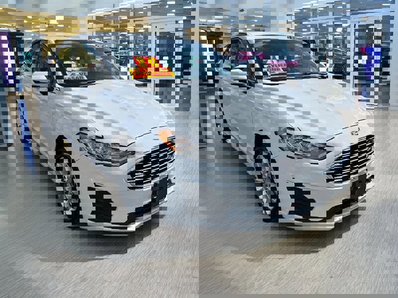 Used 2020 Ford Fusion SE