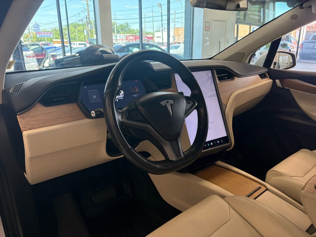 Used 2019 Tesla Model X Long Range AWD/4WD image 19