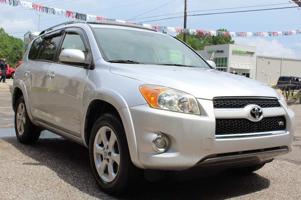 Used 2009 Toyota RAV4 Limited image 9