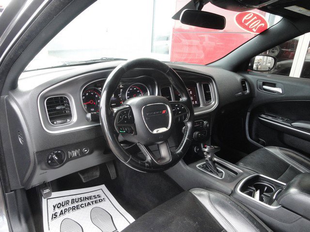 Used 2019 Dodge Charger SXT w/ Leather Interior Group image 10