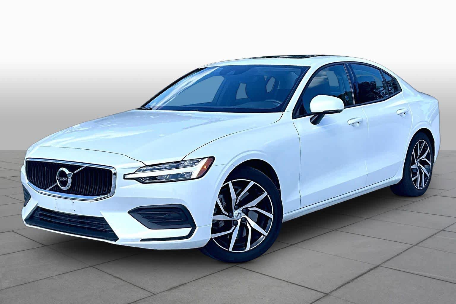 Used 2020 Volvo S60 T6 Momentum AWD/4WD image 1
