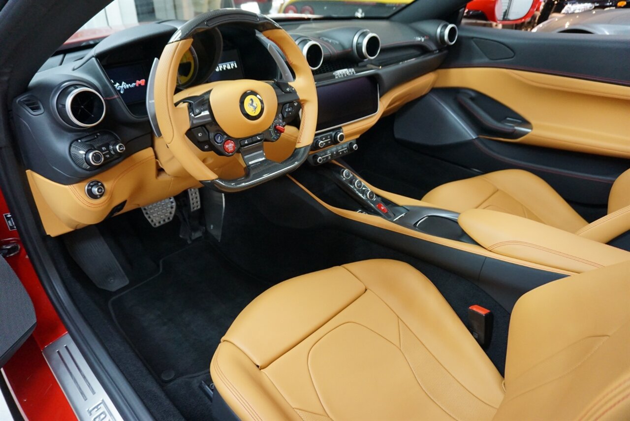 Used 2022 Ferrari Portofino M RWD image 2
