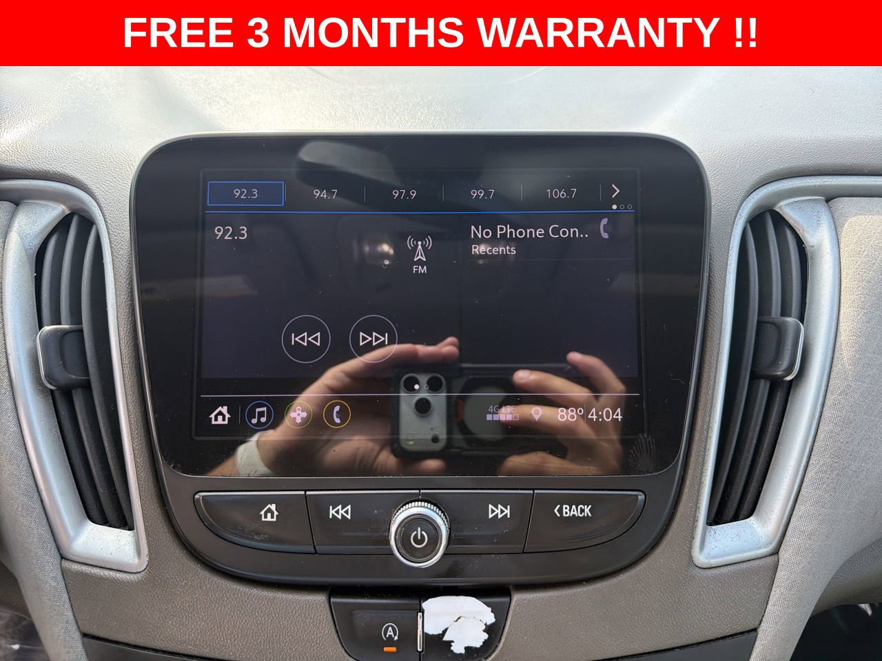 Used 2020 Chevrolet Malibu LS FWD image 17