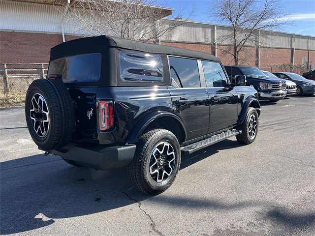 Used 2023 Ford Bronco Outer Banks image 3