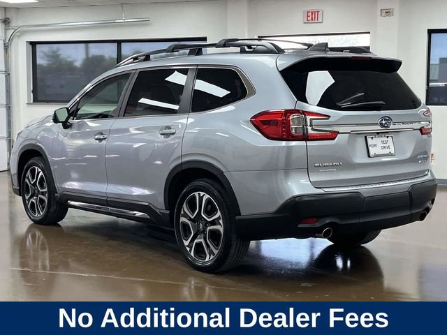 Used 2023 Subaru Ascent Limited w/ Technology Package AWD/4WD image 8