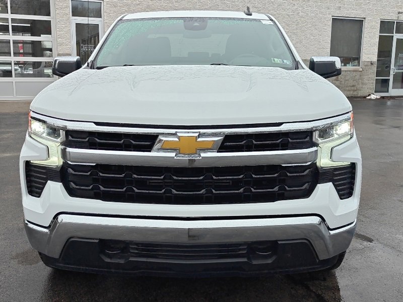 Used 2023 Chevrolet Silverado 1500 LT image 2