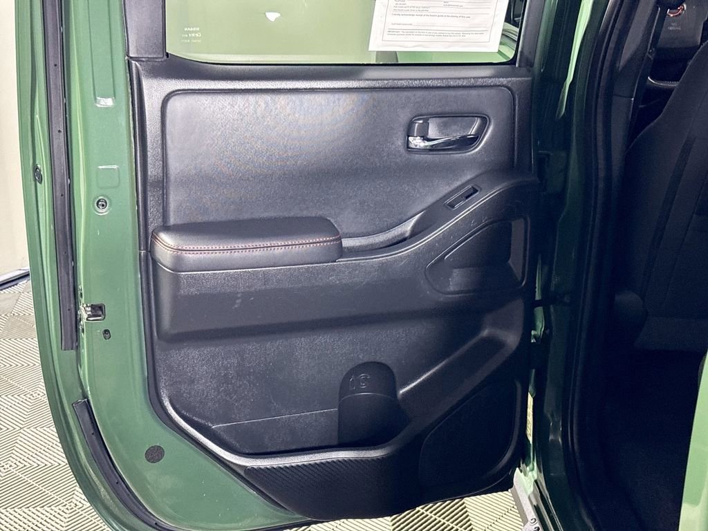 Used 2022 Nissan Frontier PRO-4X w/ Off-Road Protection Package image 19