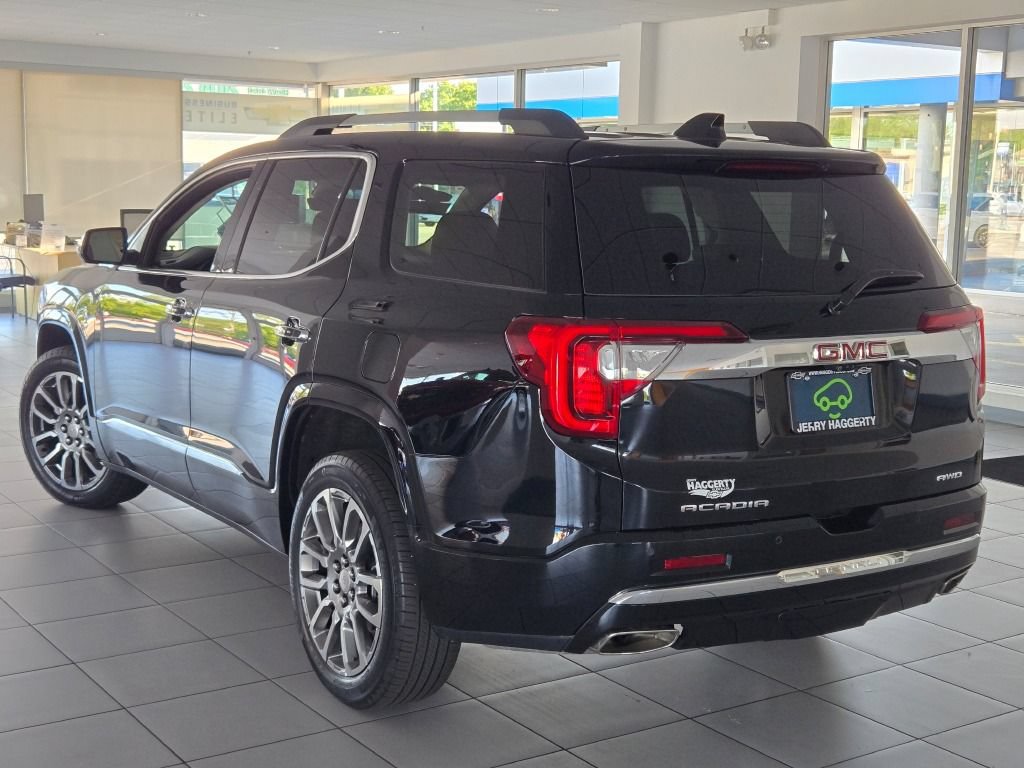 Certified 2023 GMC Acadia Denali w/ Denali Ultimate Package AWD/4WD image 16