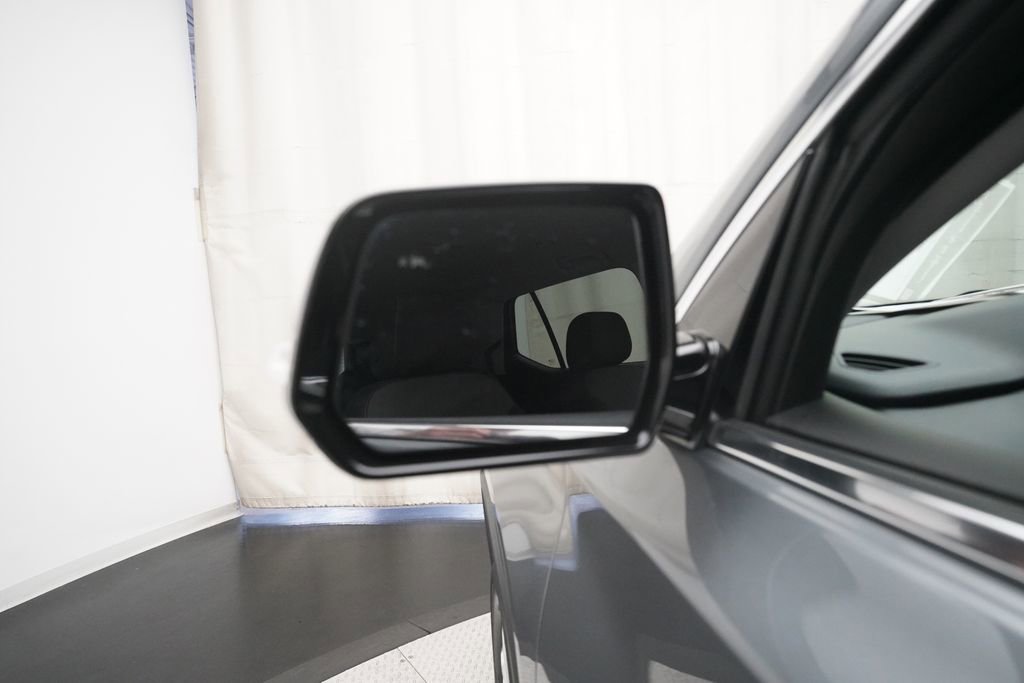 Used 2018 Chevrolet Traverse LT image 26