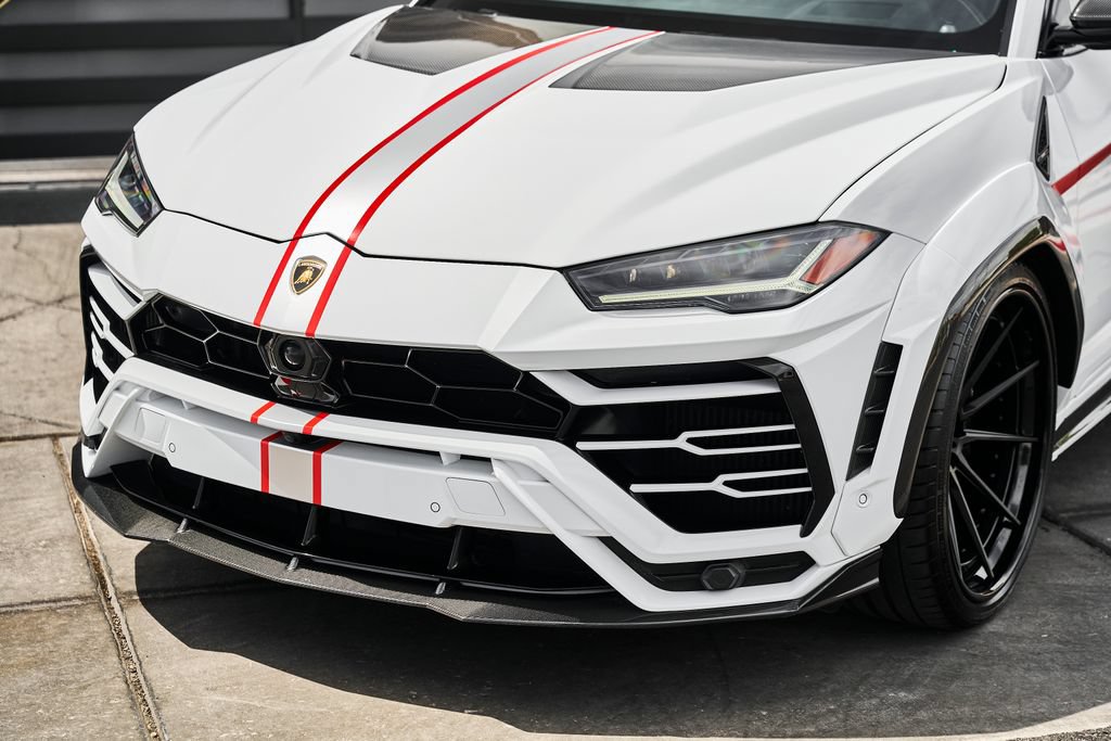 Used 2021 Lamborghini Urus AWD/4WD image 6