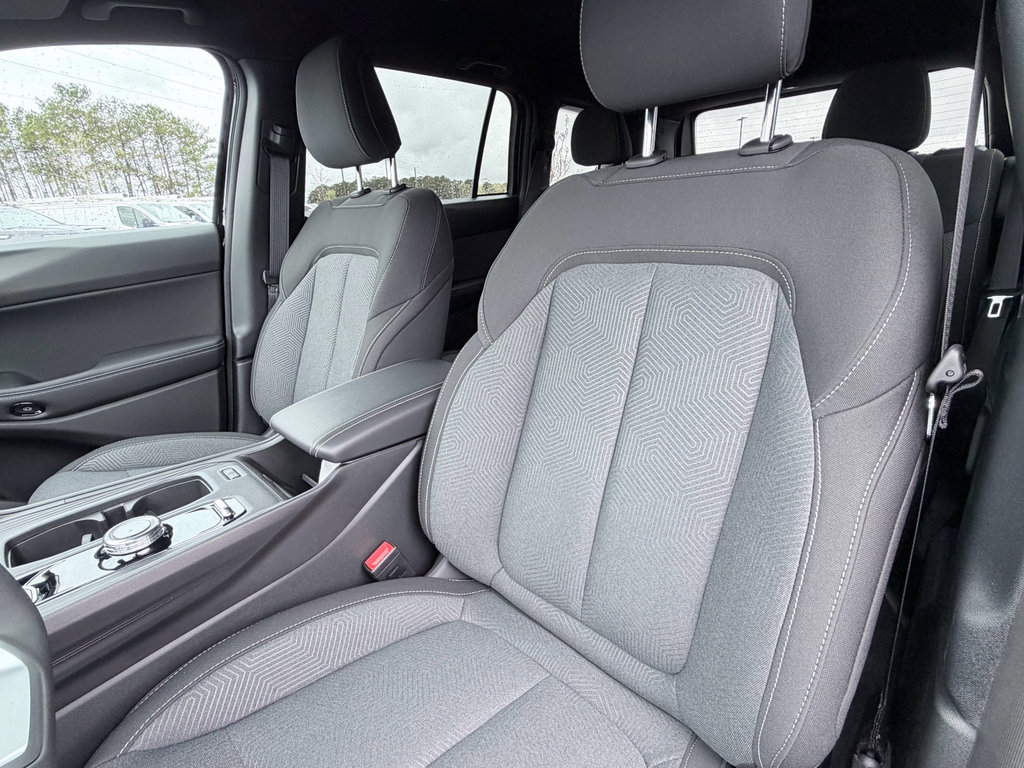 New 2026 Jeep Cherokee Laredo AWD/4WD image 21