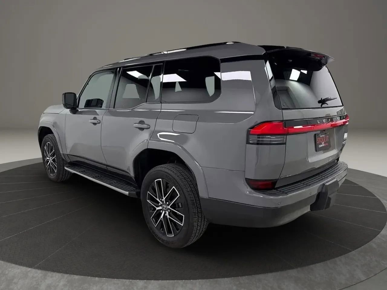 Used 2025 Lexus GX 550 w/ Accessory Package (2T) AWD/4WD image 3