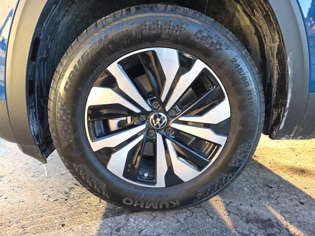 Used 2025 Volkswagen Atlas SE image 26