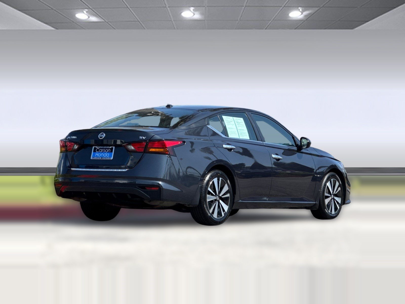 Used 2022 Nissan Altima 2.5 SV FWD image 9