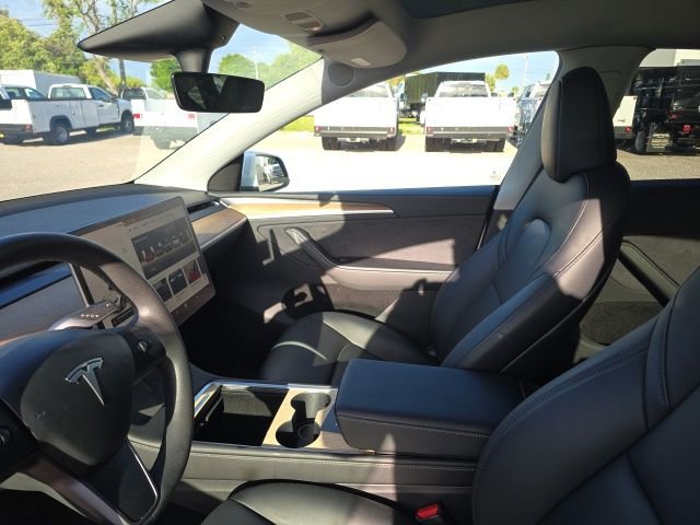 Used 2023 Tesla Model Y Long Range image 8